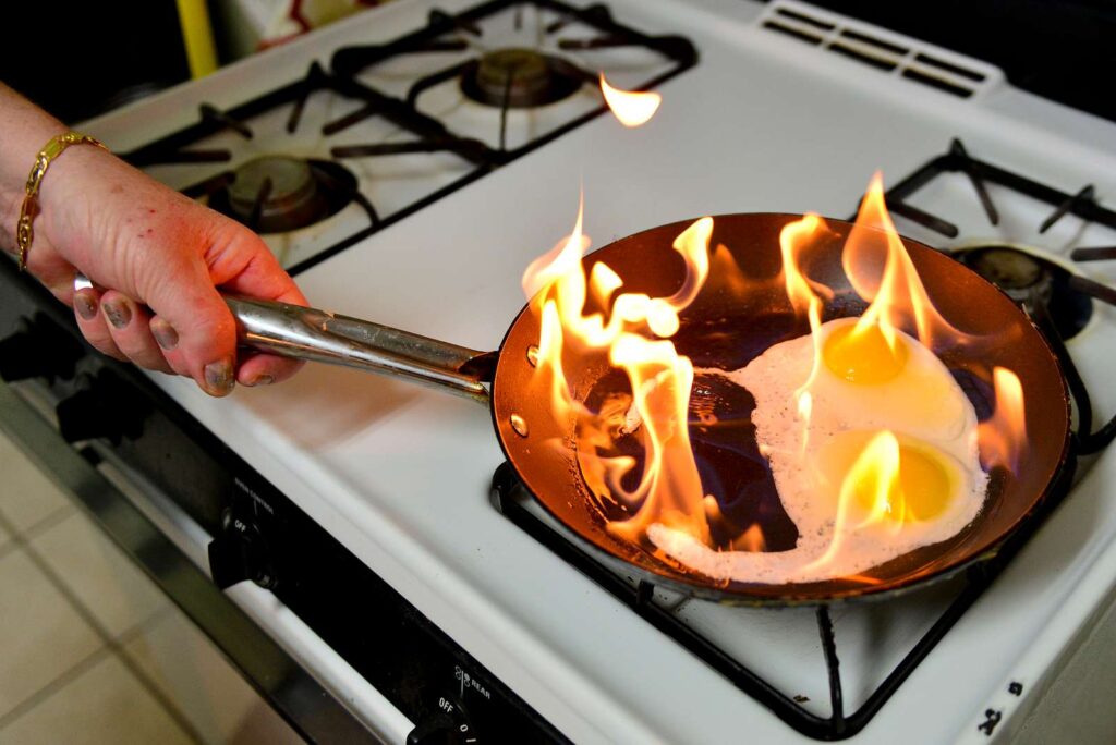 frying pan cooker fire